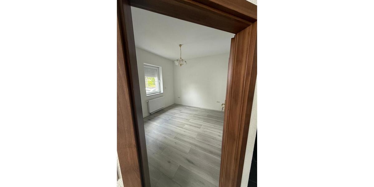 Erdgeschoßwohnung Dillingen (Saar) - 2 Zimmer, 64 m&sup2;, 560&euro; | Angebot:26635862