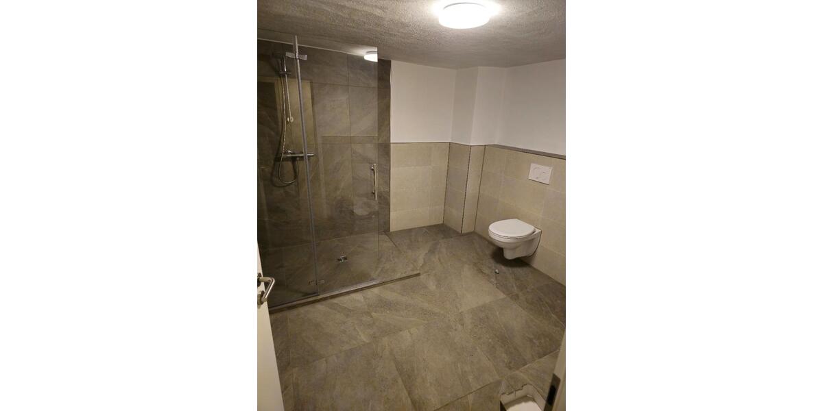 Einfamilienhaus Lebach - 7 Zimmer, 218 m&sup2;, 220.000&euro; | Angebot:25794314