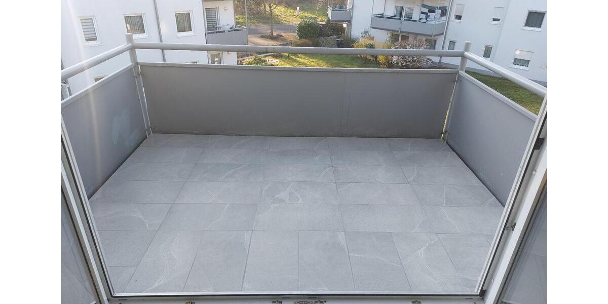 Etagenwohnung Saarbrücken Kieselhumes - 3 Zimmer, 83 m&sup2;, 830&euro; | Angebot:26479637