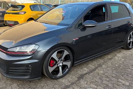 VW Golf 156.000 km 13.500 &euro; Saarbrücken 66115