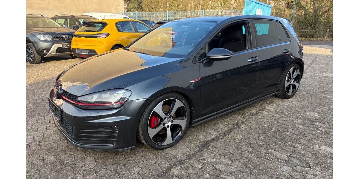 VW Golf 156.000 km 13.500 &euro; Saarbrücken 66115