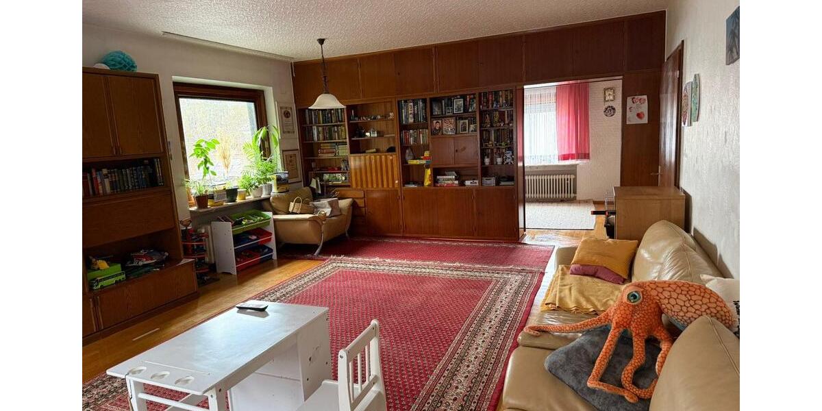 Einfamilienhaus Neunkirchen - 4 Zimmer, 140 m&sup2;, 1.450&euro; | Angebot:25886368