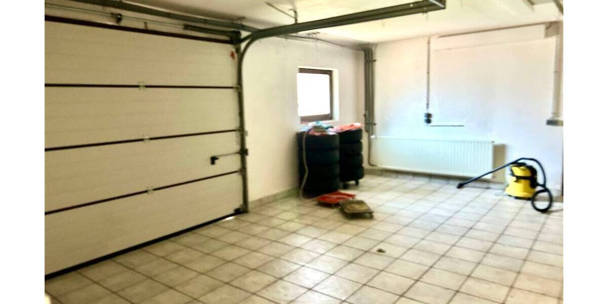 Mehrfamilienhaus, Wohnhaus Quierschied - 8 Zimmer, 198 m&sup2;, 287.000&euro; | Angebot:25745731