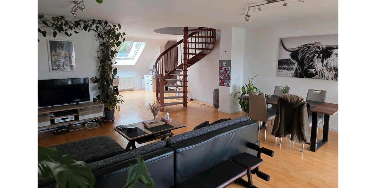 Maisonettenwohnung Völklingen - 1 Zimmer, 90 m&sup2;, 650&euro; | Angebot:25945406