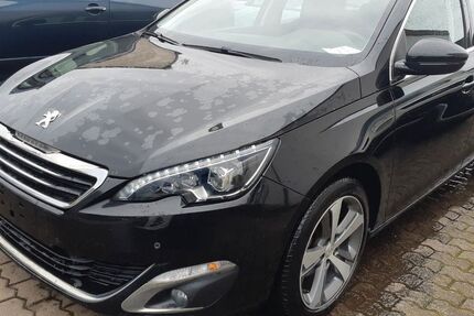 Peugeot 308 180.000 km 5.580 &euro; Saarlouis 66740
