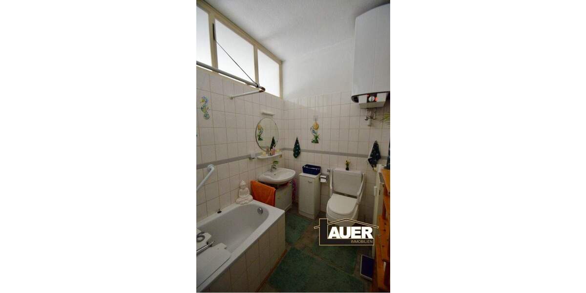 Mehrfamilienhaus, Wohnhaus Völklingen Stadtmitte - 9 Zimmer, 220 m&sup2;, 295.000&euro; | Angebot:25666078