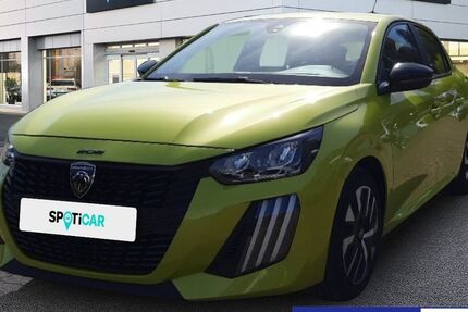 Peugeot 208 15.906 km 14.990 &euro; Völklingen 66333