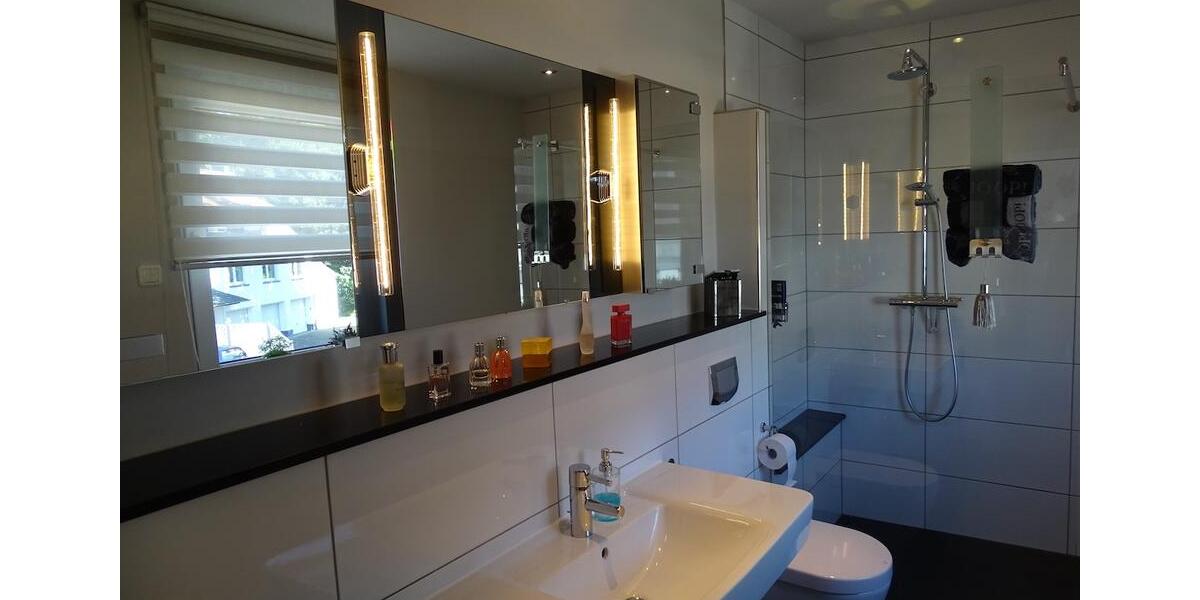 Etagenwohnung Saarbrücken West - 3 Zimmer, 82 m&sup2;, 850&euro; | Angebot:26428830