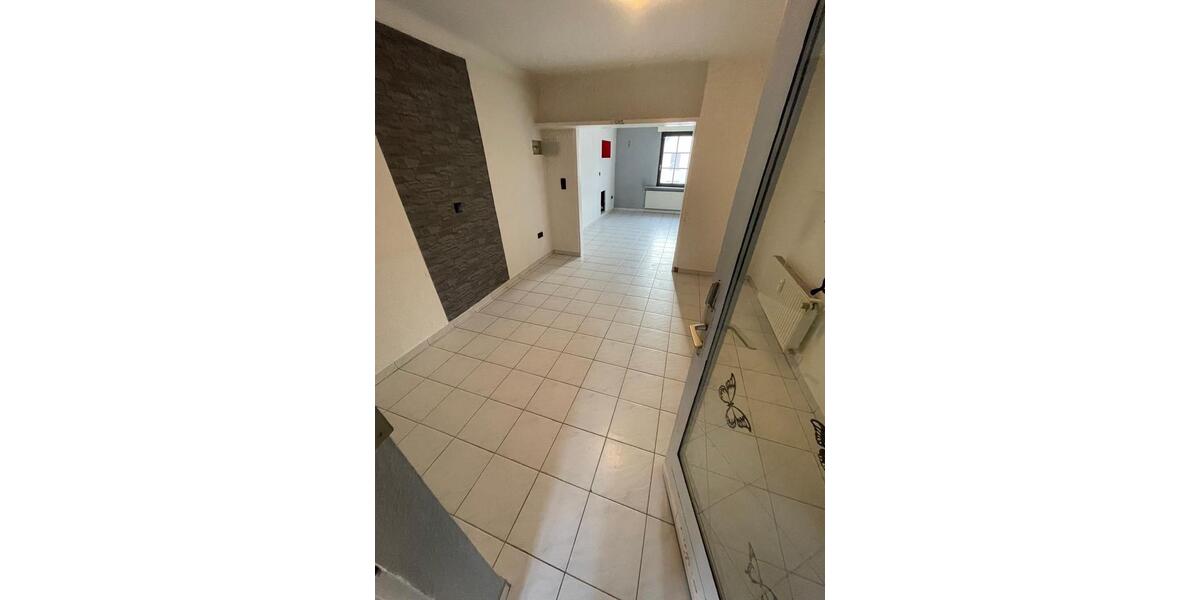 Etagenwohnung Sankt Wendel - 2 Zimmer, 64 m&sup2;, 500&euro; | Angebot:25942083