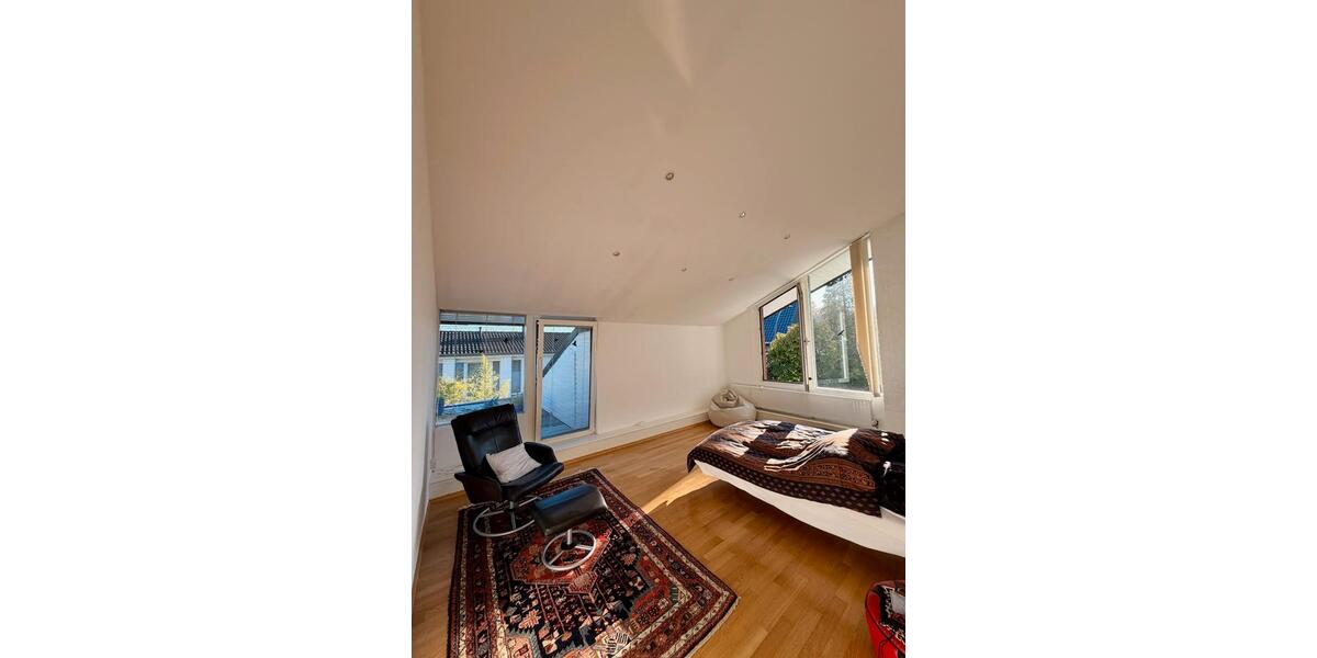 Einfamilienhaus Sankt Ingbert - 6 Zimmer, 251 m&sup2;, 850.000&euro; | Angebot:26412613