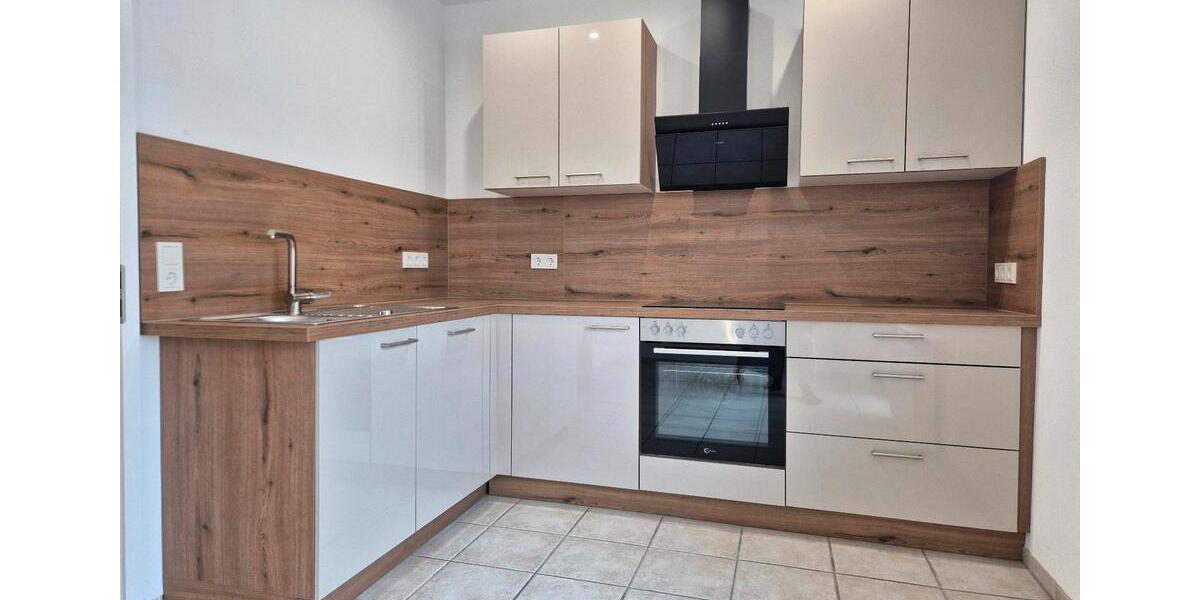 Etagenwohnung Sankt Ingbert - 1 Zimmer, 86 m&sup2;, 900&euro; | Angebot:25917919