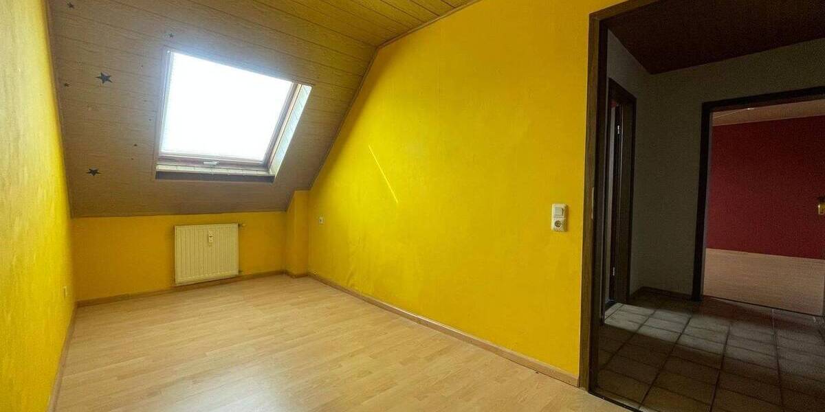 Etagenwohnung Sankt Wendel Oberlinxweiler - 3 Zimmer, 68.000&euro; | Angebot:25744472