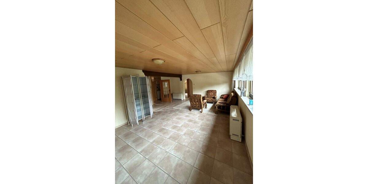 Einfamilienhaus Lebach - 8 Zimmer, 240 m&sup2;, 369.000&euro; | Angebot:25706687