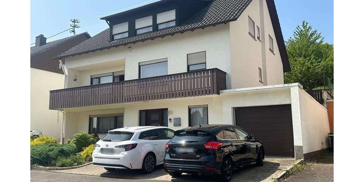 Einfamilienhaus Überherrn - 7 Zimmer, 220 m&sup2;, 295.000&euro; | Angebot:24226178
