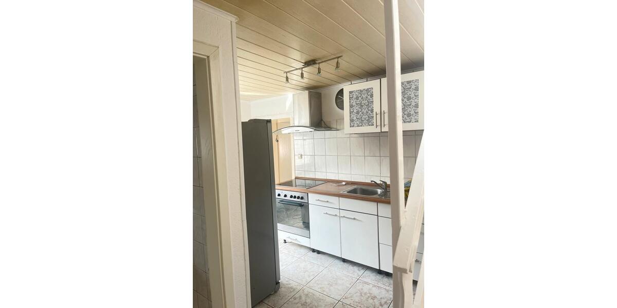 Etagenwohnung Schwalbach - 3 Zimmer, 75 m&sup2;, 820&euro; | Angebot:26660092