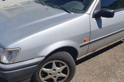Ford Fiesta 108.837 km 650 &euro; Lebach 66822