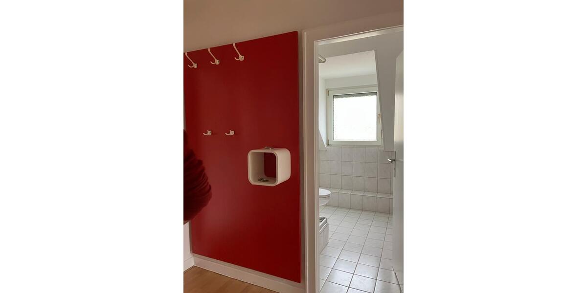 Dachgeschoßwohnung Saarbrücken Malstatt - 3 Zimmer, 61 m&sup2;, 590&euro; | Angebot:25171343