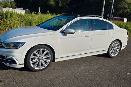 VW Passat 141.700 km 19.200 &euro; Völklingen 66333