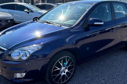 Hyundai i30 182.000 km 3.990 &euro; Saarlouis 66740