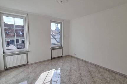 Wohnung Saarbrücken St Arnual - 5 Zimmer, 98 m&sup2;, 1.000&euro; | Angebot:26470997