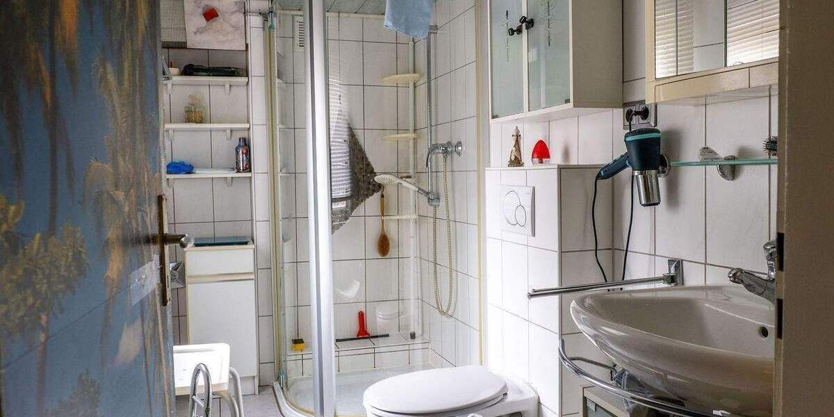 Mehrfamilienhaus, Wohnhaus Saarbrücken Scheidt - 9 Zimmer, 189 m&sup2;, 259.000&euro; | Angebot:25743256