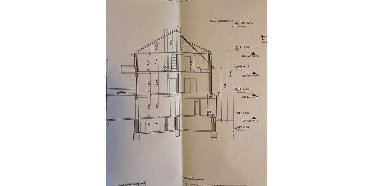 Reihenmittelhaus Saarwellingen - 8 Zimmer, 272 m&sup2;, 320.000&euro; | Angebot:25701502