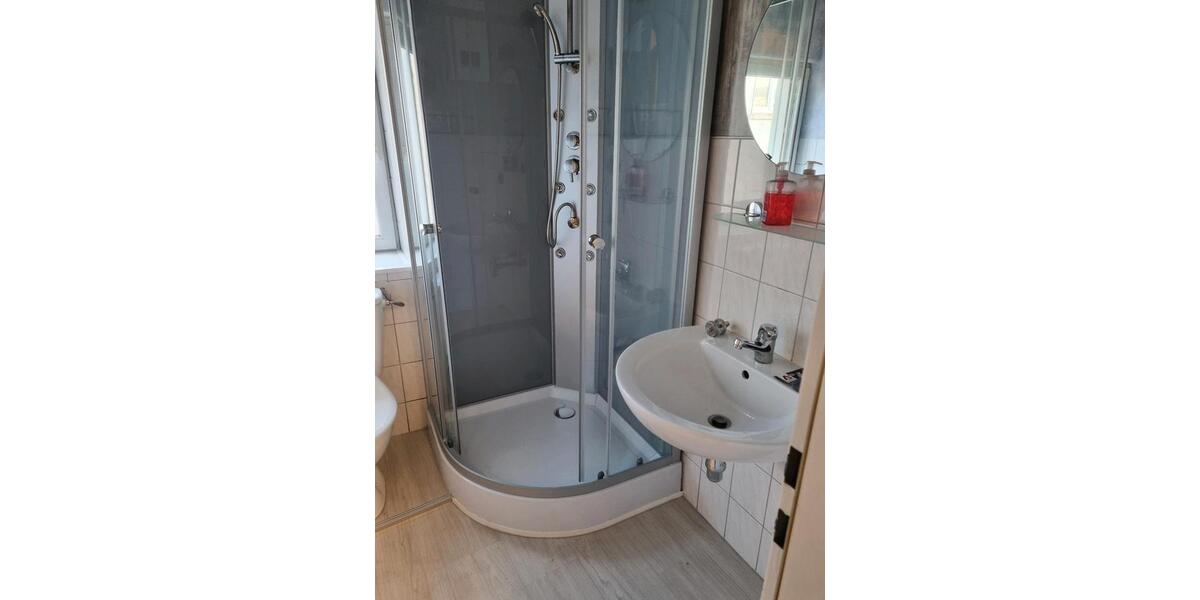 Etagenwohnung Völklingen - 2.5 Zimmer, 65 m&sup2;, 450&euro; | Angebot:25792550