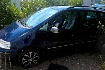 VW Sharan 239.859 km 2.990 &euro; Saarbrücken 66130