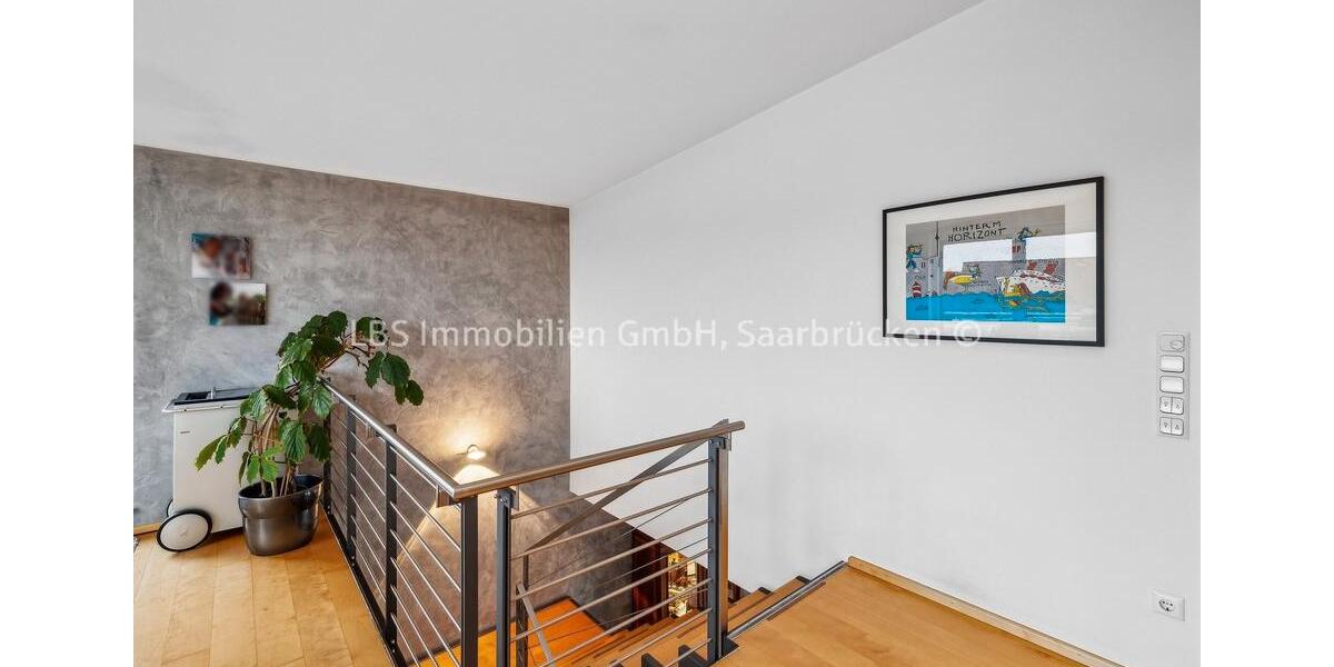 Einfamilienhaus Saarlouis - 4 Zimmer, 245 m&sup2;, 2.450&euro; | Angebot:20985273