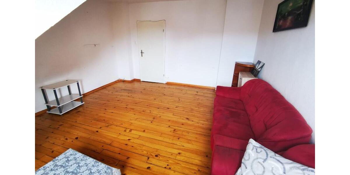 Dachgeschoßwohnung Völklingen - 2 Zimmer, 75 m&sup2;, 600&euro; | Angebot:24551465