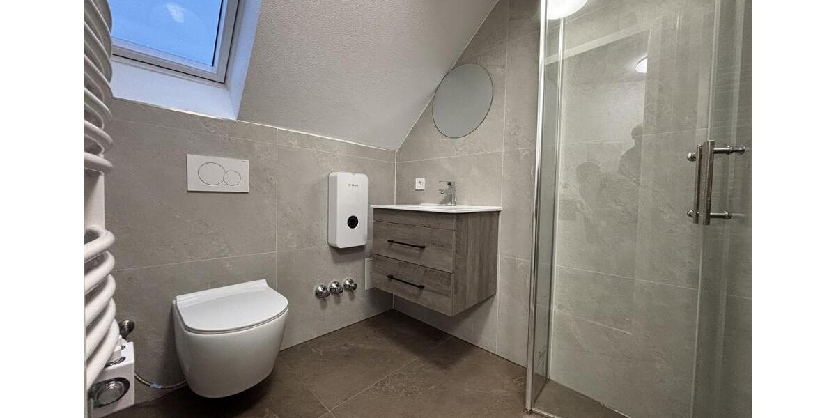 Etagenwohnung Homburg - 2 Zimmer, 40 m&sup2;, 700&euro; | Angebot:25400432