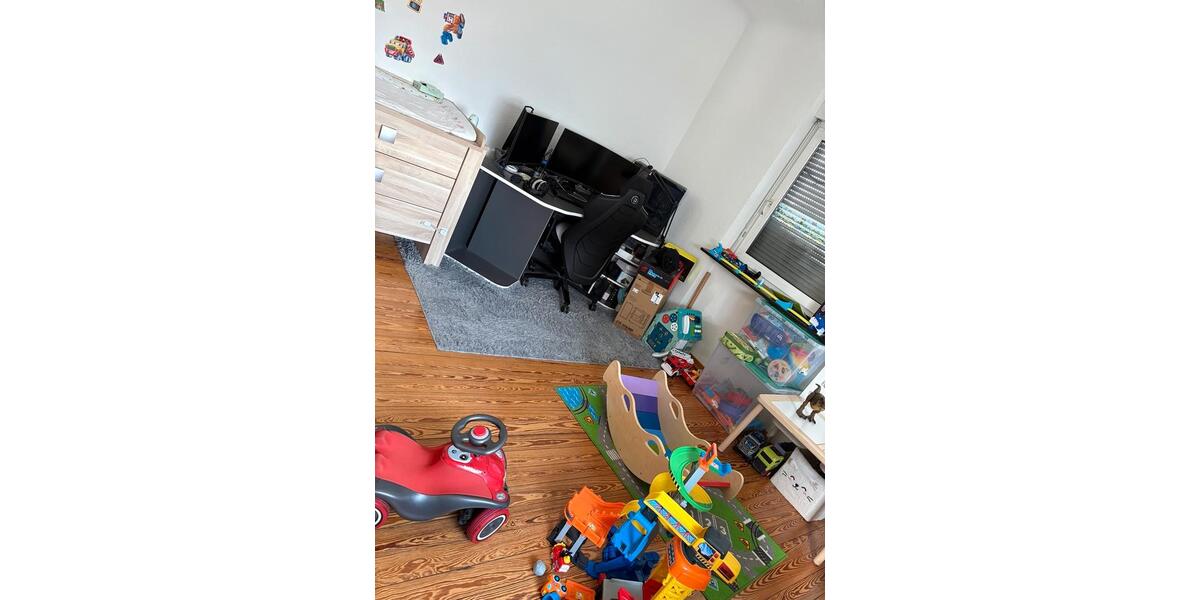 Etagenwohnung Quierschied - 3 Zimmer, 100 m&sup2;, 600&euro; | Angebot:25931484