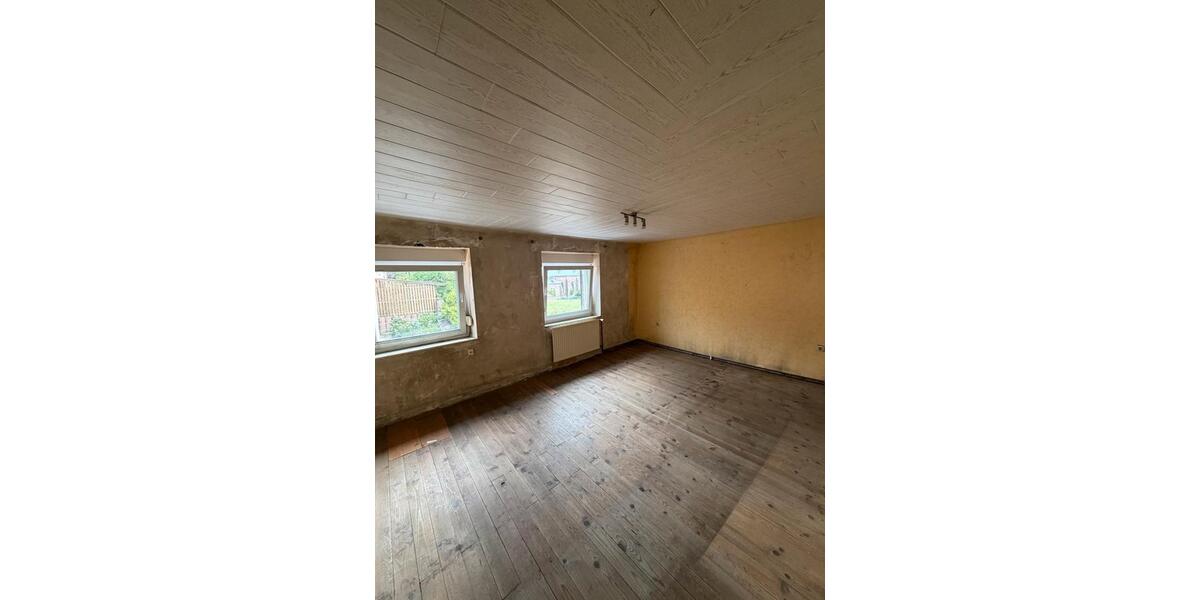 Reihenhaus Beckingen - 5 Zimmer, 95 m&sup2;, 78.000&euro; | Angebot:26635259