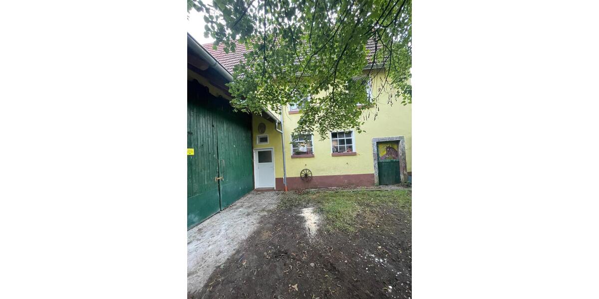 Bauernhaus, Landhaus Mandelbachtal - 8 Zimmer, 220 m&sup2;, 1.250&euro; | Angebot:25852794
