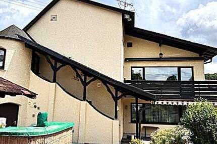 Haus Kleinblittersdorf - 6 Zimmer, 182 m&sup2;, 350.000&euro; | Angebot:22231830