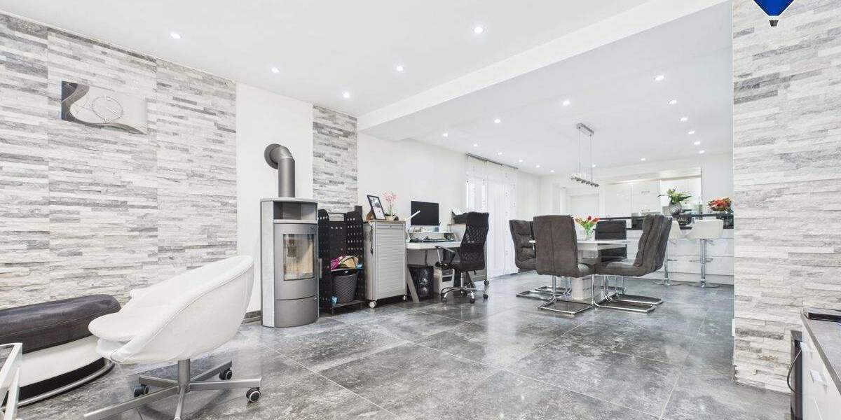 Reihenendhaus Schwalbach Hülzweiler - 6 Zimmer, 180 m&sup2;, 359.000&euro; | Angebot:25769949