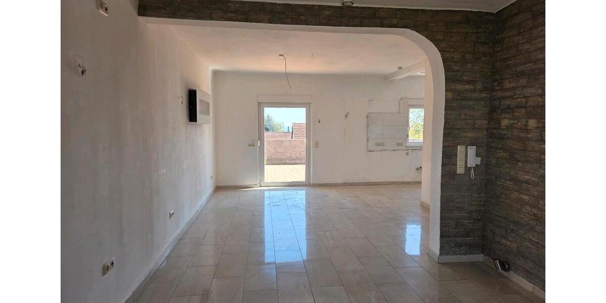 Einfamilienhaus Bexbach - 159.000&euro; | Angebot:26960848