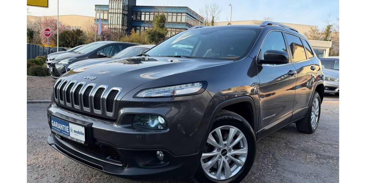 Jeep Cherokee 183.000 km 9.999 &euro; Saarlouis 66740