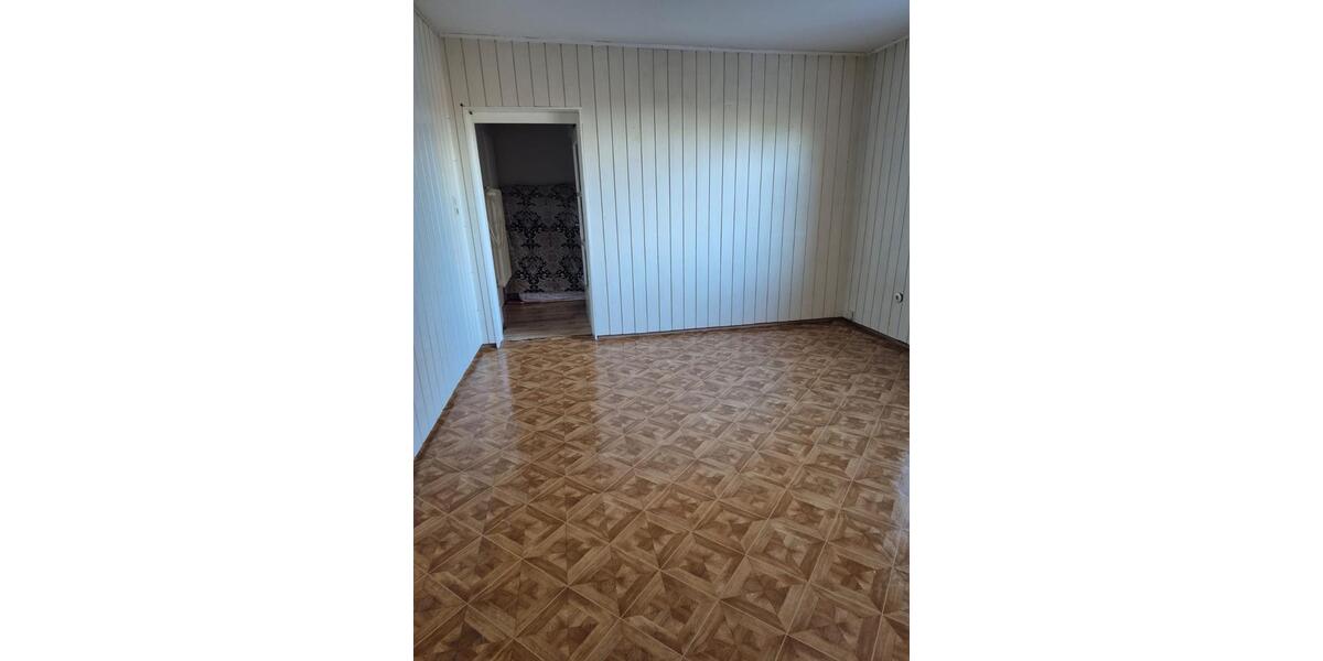 Erdgeschoßwohnung Bexbach - 3 Zimmer, 67 m&sup2;, 600&euro; | Angebot:25966031