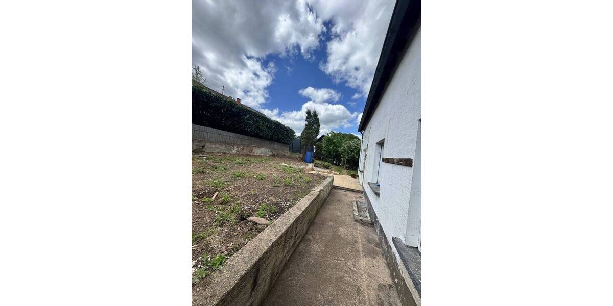 Einfamilienhaus Schmelz / Limbach Limbach - 4 Zimmer, 127 m&sup2;, 85.000&euro; | Angebot:25705075