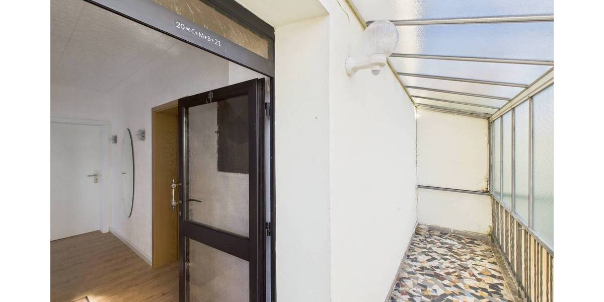 Einfamilienhaus Saarlouis Neuforweiler - 9 Zimmer, 217 m&sup2;, 339.000&euro; | Angebot:25735478