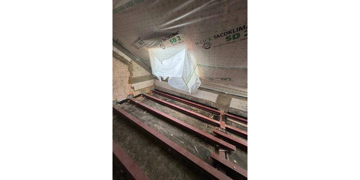 Etagenwohnung Saarbrücken Malstatt - 3 Zimmer, 87 m&sup2;, 99.990&euro; | Angebot:25684708