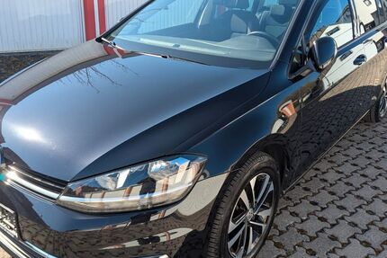 VW Golf 111.000 km 12.990 &euro; Völklingen 66333