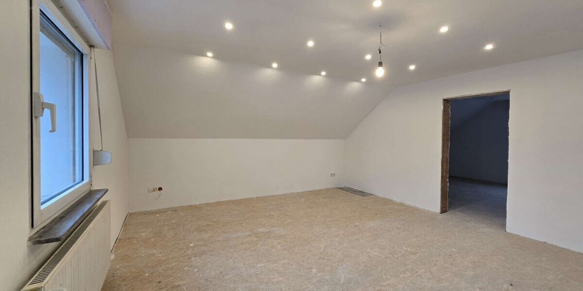 Umfangreich modernisiertes Einfamilienhaus in Lebach - Einfamilienhaus Lebach | Angebot:27010416