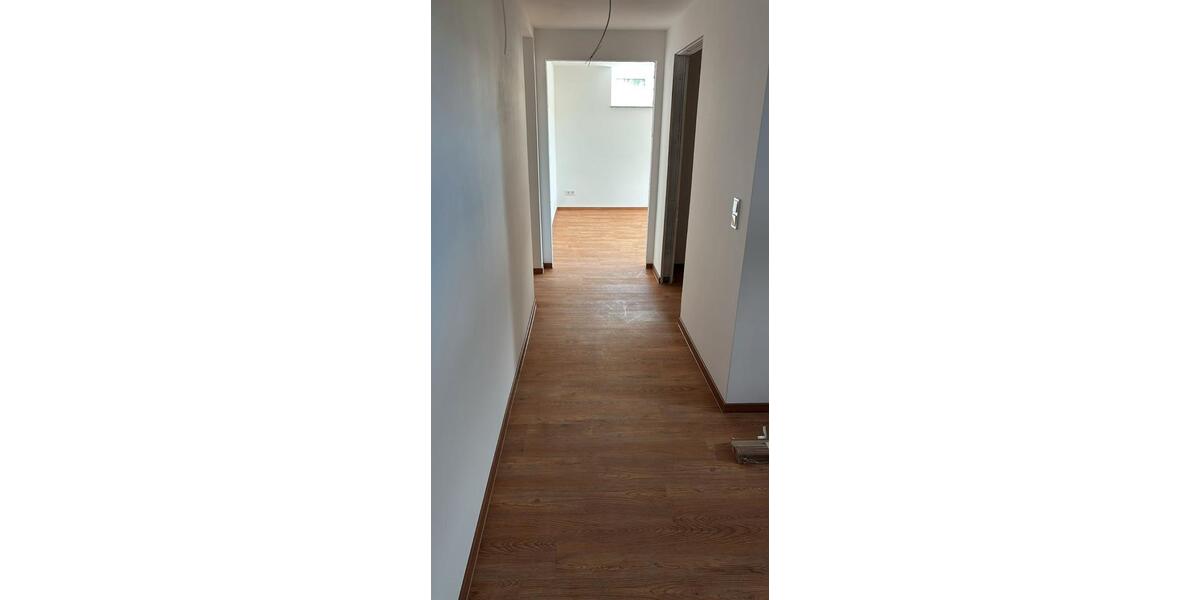 Erdgeschoßwohnung Nalbach - 3 Zimmer, 98 m&sup2;, 900&euro; | Angebot:26683700