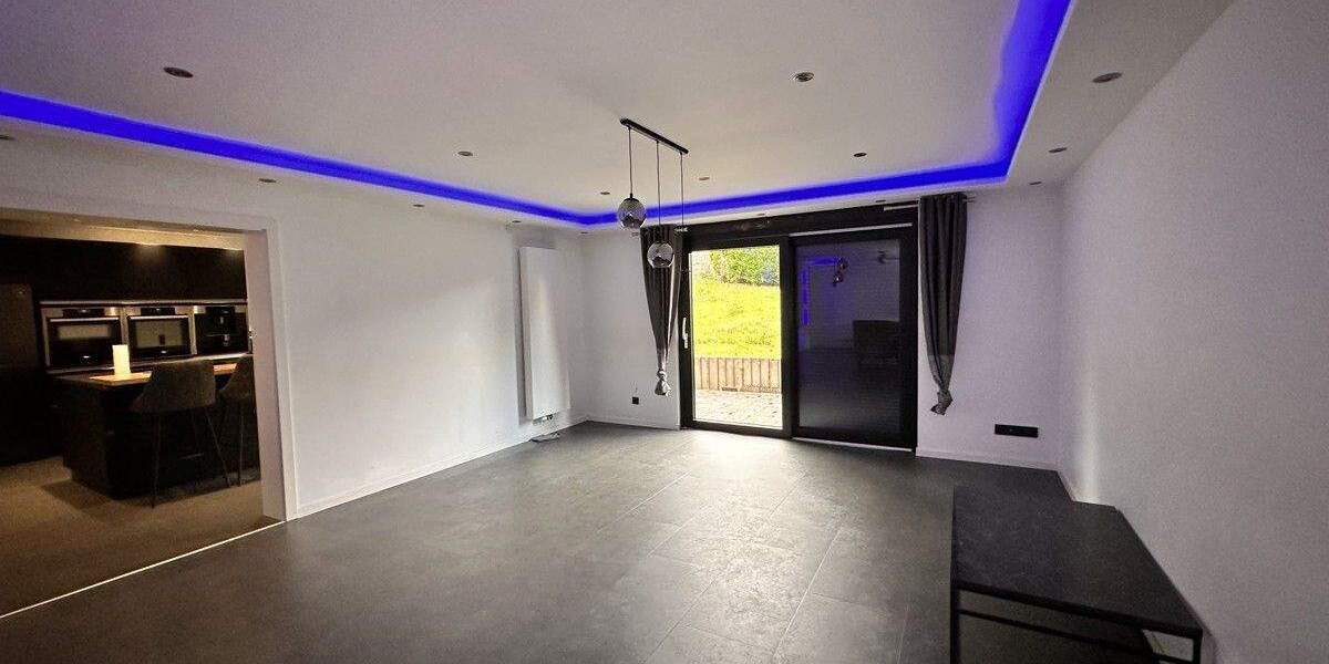 Mehrfamilienhaus, Wohnhaus Püttlingen - 7 Zimmer, 211 m&sup2;, 479.000&euro; | Angebot:25736186