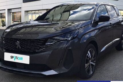 Peugeot 5008 38.887 km 28.990 &euro; Saarbrücken 66119