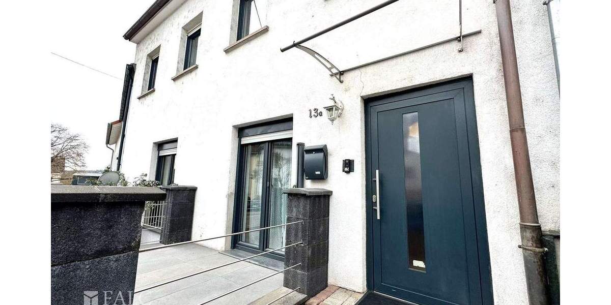 Einfamilienhaus Bous - 8 Zimmer, 156 m&sup2;, 159.000&euro; | Angebot:25670983