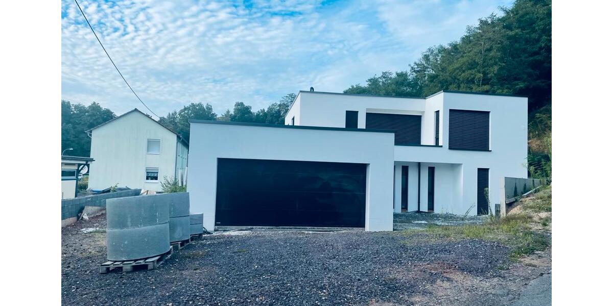 Einfamilienhaus Saarbrücken West - 5 Zimmer, 204 m&sup2;, 820.000&euro; | Angebot:25917191