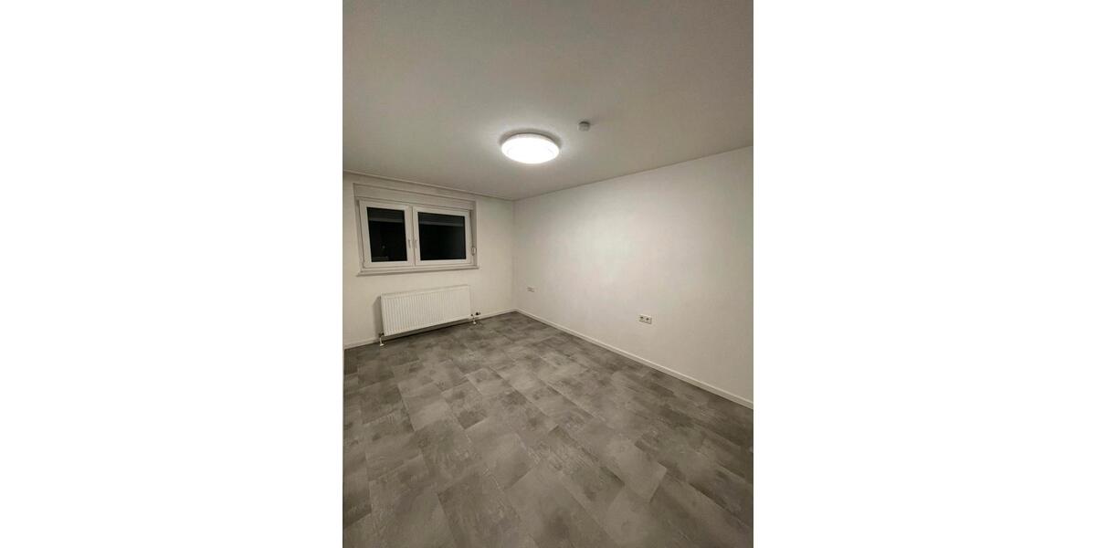 Etagenwohnung Dillingen (Saar) - 3 Zimmer, 75 m&sup2;, 800&euro; | Angebot:25806030
